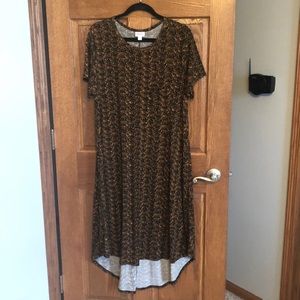 Lularoe Black & Gold Carly Dress NWOT